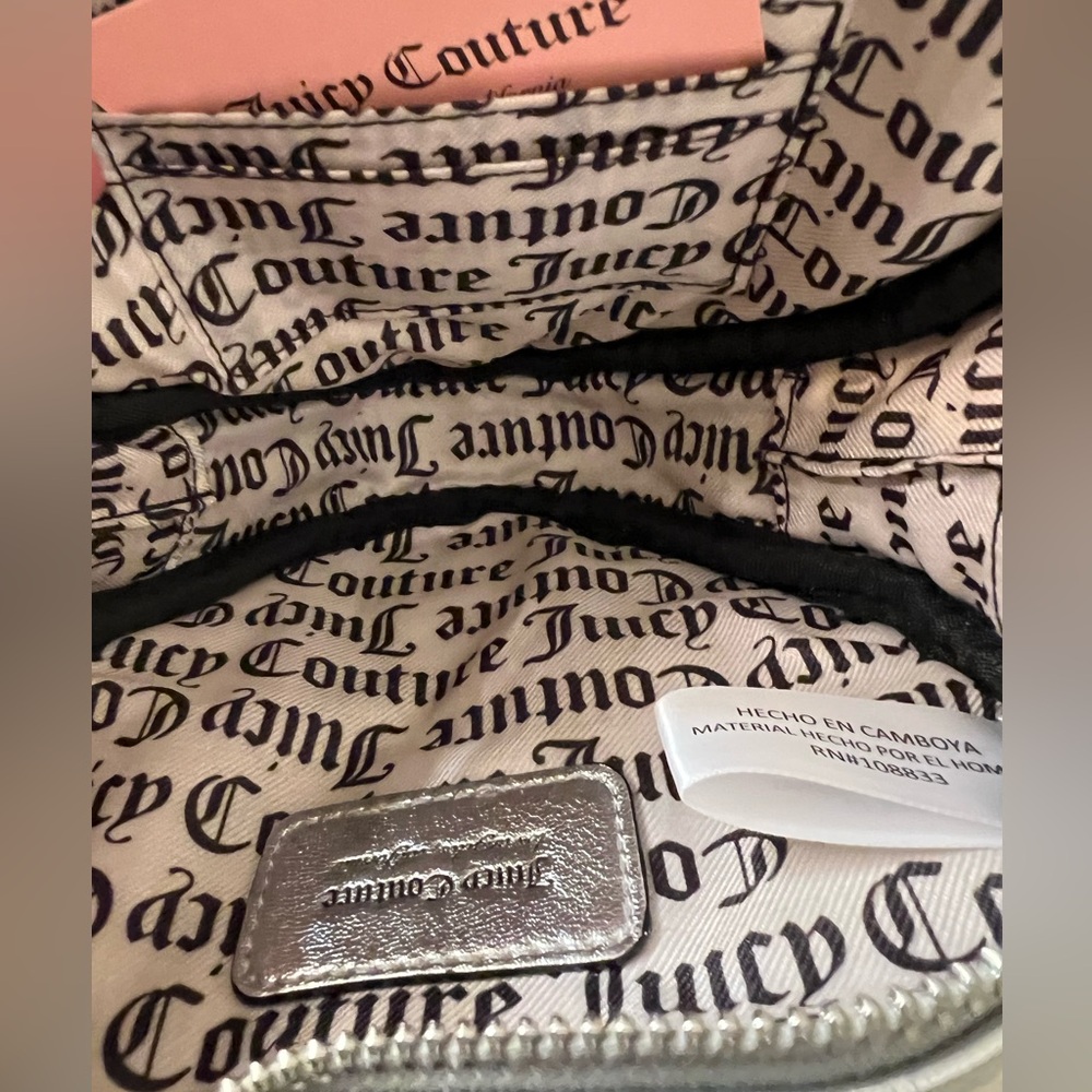 Juicy couture Silver Heart-Shaped Crossbody Bag NWT (R$79 - Picture 8 of 8